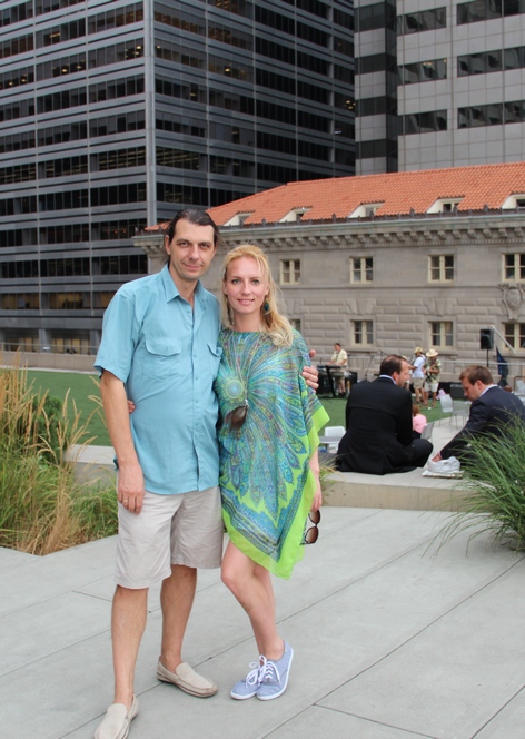 ���-����